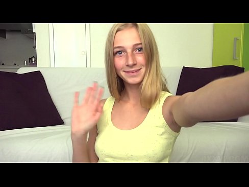 ❤️ As ik my ferfele masturbearje ik loai myn rôze kutje ❤️❌ Kwaliteitsporno by wy ❌❤